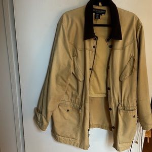 Tan and brown fall/winter coat corduroy collar